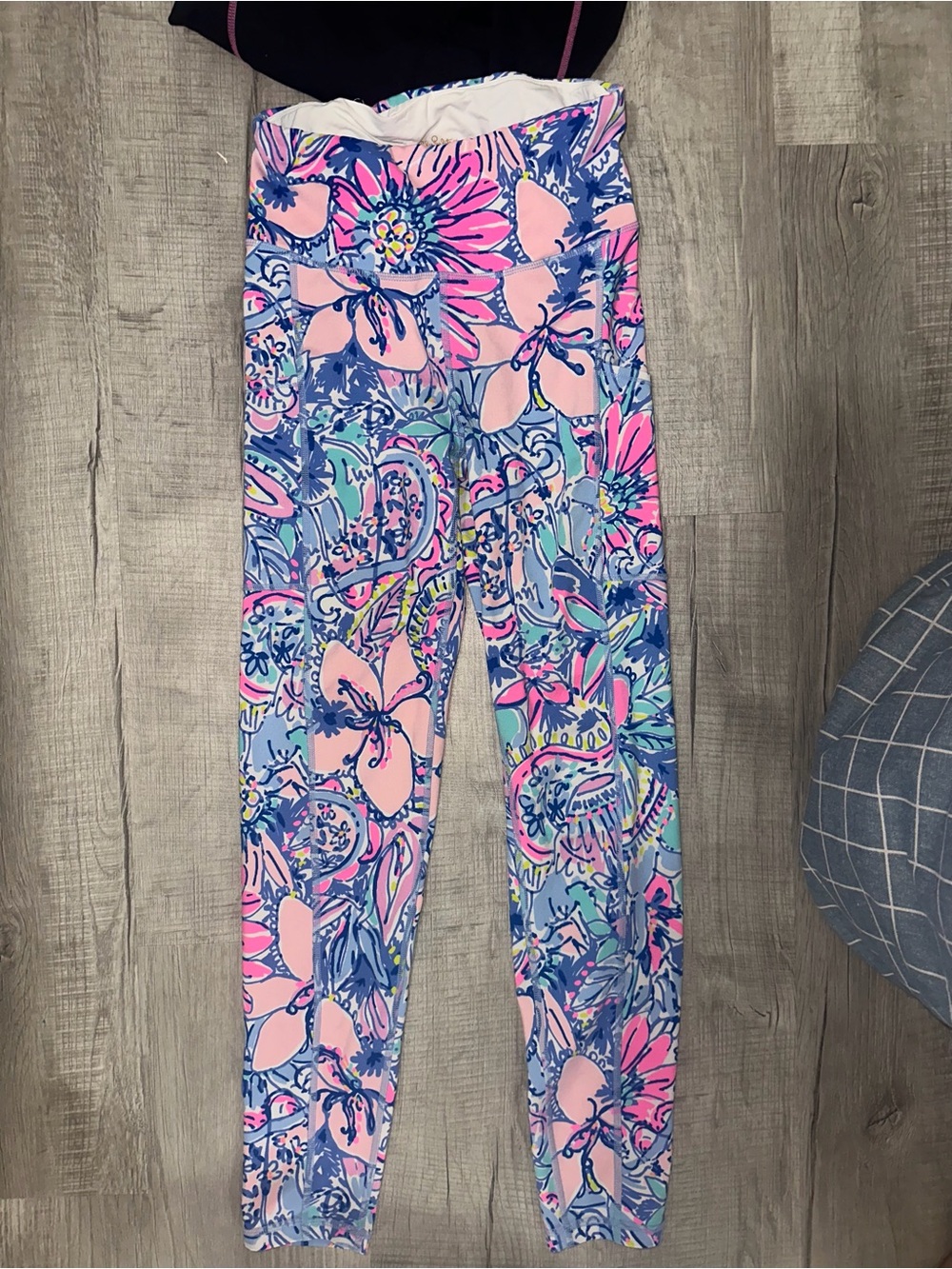 Lilly Pulitzer Pink & Blue Floral Leggings